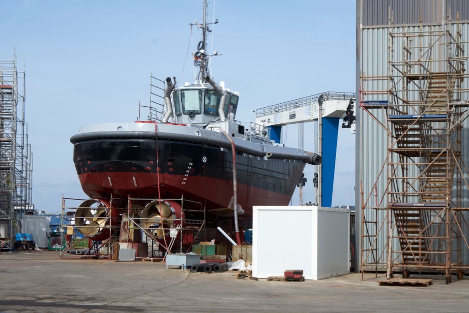 marine engine supplier