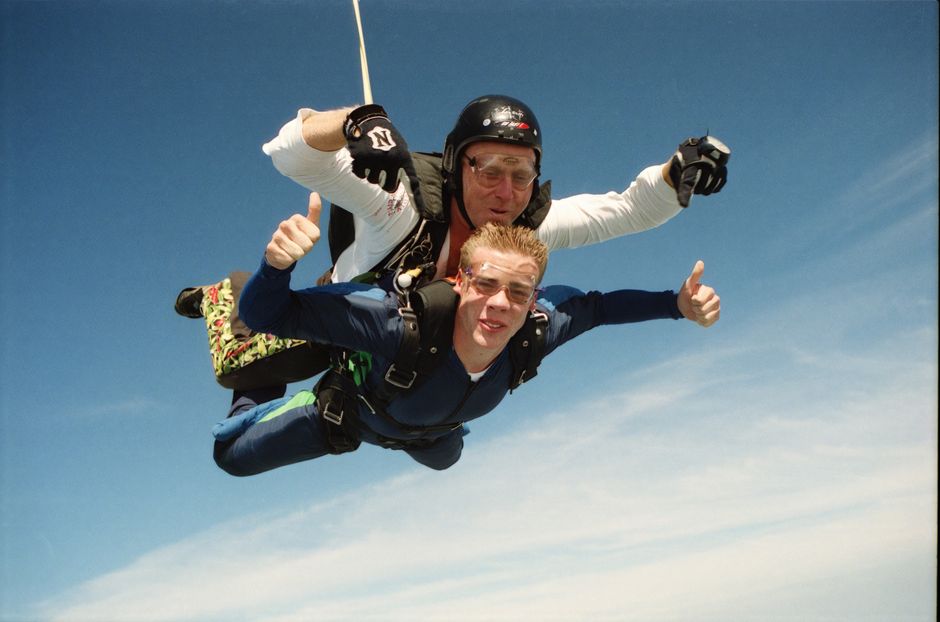 skydiving school